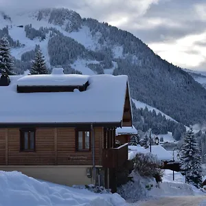 https://chalet-le-petit-ramoneur.hotels-rhonealpes.com